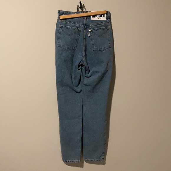 Urban Outfitters Ragged Jeans. - Picture 2 of 4